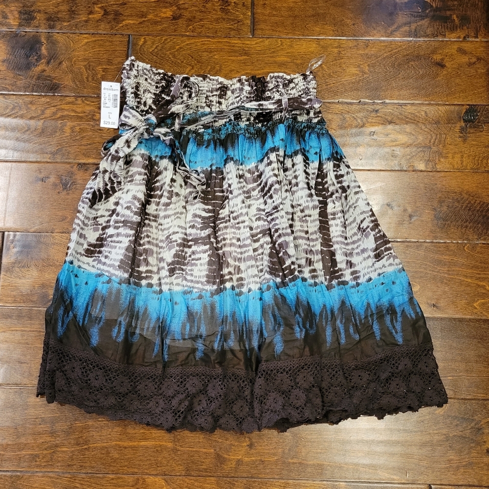 NWT Dressbarn Skirt Size L